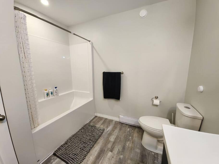Comfort First - Sleeps 6 Whitehorse Ngoại thất bức ảnh